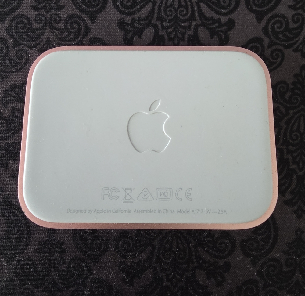 Apple White Charger with Pink Accent